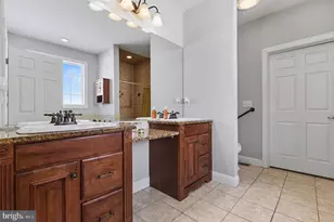 2452 Mercedes Ct, Harrisburg, PA 17112 - Photo 18