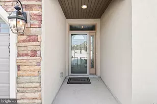 4305 Stoneleigh Ct, Harrisburg, PA 17112 - Photo 2