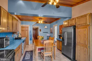 2234 Boas St, Harrisburg, PA 17103 - Photo 6