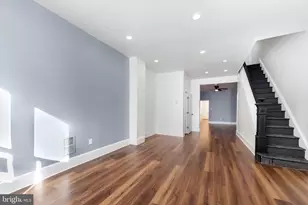 25 Evergreen St, Harrisburg, PA 17104 - Photo 2