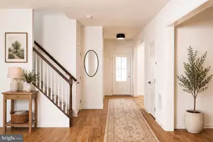 1002 Jacks Pl, Harrisburg, PA 17112 - Photo 4
