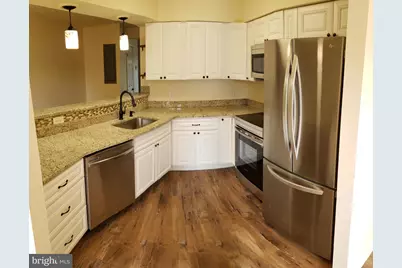 221 N Duke Street, Hummelstown, PA 17036 - Photo 12