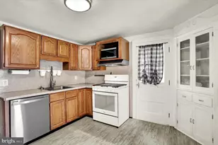 9250 Jonestown Rd, Grantville, PA 17028 - Photo 10