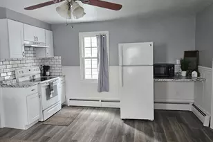 426 Center St, Lykens, PA 17048 - Photo 8