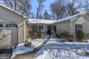 905 Ebenezer Rd, Middletown, PA 17057 - Photo 2