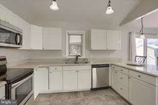 27 Nissley Dr, Middletown, PA 17057 - Photo 18