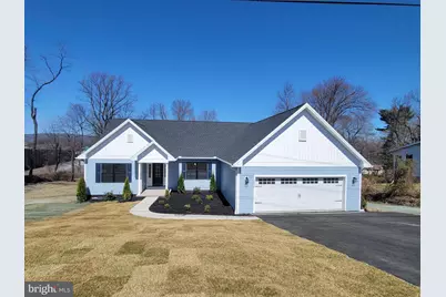 4092 Ridgeview Road, Harrisburg, PA 17112 - Photo 1