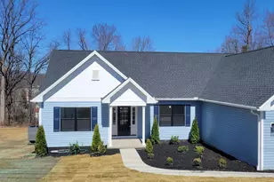 4092 Ridgeview Rd, Harrisburg, PA 17112 - Photo 2