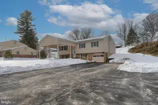 625 Hoffer St, Middletown, PA 17057 - Photo 4