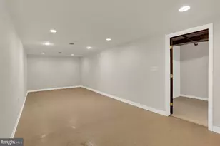 421 Lewis St, Harrisburg, PA 17110 - Photo 30