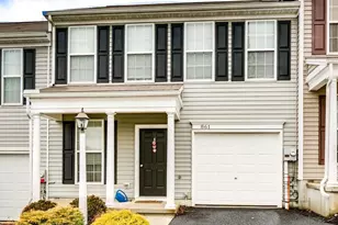 861 Fawn Ln, Hummelstown, PA 17036 - Photo 1