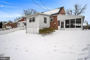 4708 Ruth Ann St, Harrisburg, PA 17109 - Photo 14