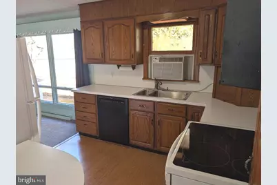 7690 Daniel Drive, Harrisburg, PA 17112 - Photo 4