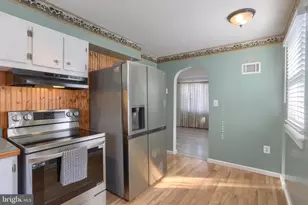 34 Carolyn St, Harrisburg, PA 17112 - Photo 8