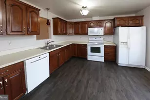 2017 Raleigh Rd, Hummelstown, PA 17036 - Photo 12
