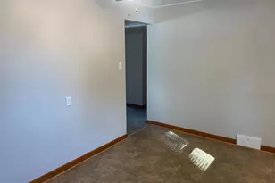 5017 Mauretania Ave, Harrisburg, PA 17109 - Photo 12