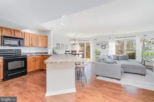 461 Waverly Woods Dr, Harrisburg, PA 17110 - Photo 6