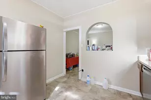 1815 Holly St, Harrisburg, PA 17104 - Photo 8