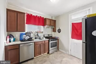 1815 Holly St, Harrisburg, PA 17104 - Photo 6