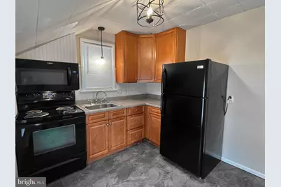 3553 Maple Street #B, Harrisburg, PA 17109 - Photo 4