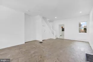 1641 Market St, Harrisburg, PA 17103 - Photo 4