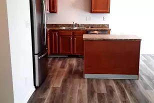 2420 Newtown Dr, Harrisburg, PA 17110 - Photo 4