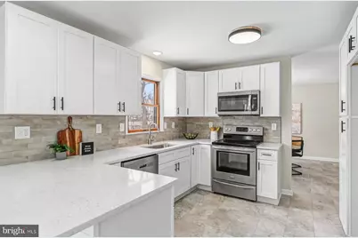 344 Eddington Avenue, Harrisburg, PA 17111 - Photo 10