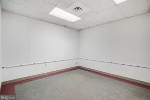 400 Nationwide Dr, Harrisburg, PA 17110 - Photo 30