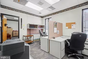 400 Nationwide Dr, Harrisburg, PA 17110 - Photo 24