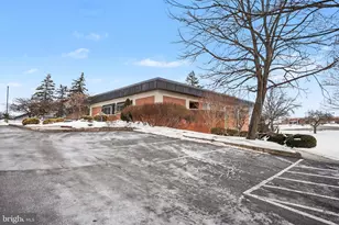 400 Nationwide Dr, Harrisburg, PA 17110 - Photo 2