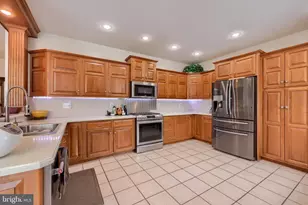 4972 Farmington Rd, Harrisburg, PA 17112 - Photo 16