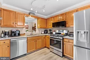 5807 Hidden Lake Dr, Harrisburg, PA 17111 - Photo 10