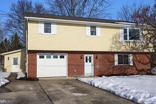 14 Amy Dr, Harrisburg, PA 17112 - Photo 2
