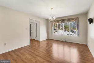 4712 Great Oak Ln, Harrisburg, PA 17110 - Photo 6