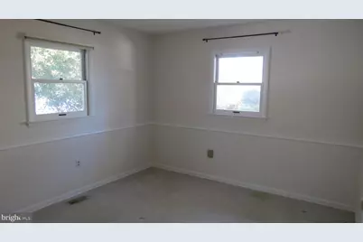 1043 W Areba Avenue, Hershey, PA 17033 - Photo 12