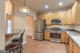 708 Creekside Dr, Hummelstown, PA 17036 - Photo 8