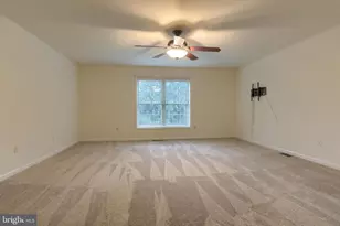 708 Creekside Dr, Hummelstown, PA 17036 - Photo 22