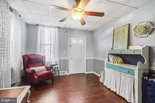 258 E Water St, Middletown, PA 17057 - Photo 4