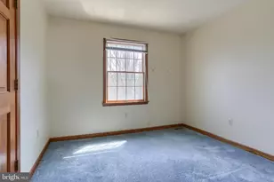 885 Sunny Hill Ln, Harrisburg, PA 17111 - Photo 26