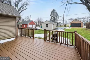 251 Maple Ave, Hershey, PA 17033 - Photo 16