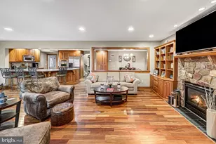 251 Maple Ave, Hershey, PA 17033 - Photo 2