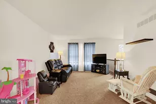 519 Sunday Dr, Harrisburg, PA 17111 - Photo 4