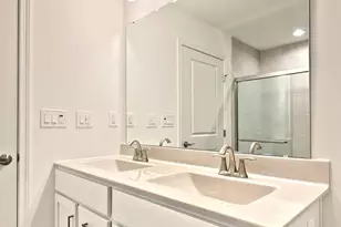 1007 Ashleigh Ln W, Harrisburg, PA 17112 - Photo 18