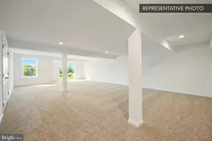 1007 Ashleigh Ln W, Harrisburg, PA 17112 - Photo 22