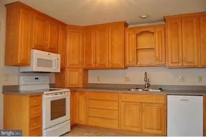 310 E Center Street, Millersburg, PA 17061 - Photo 16