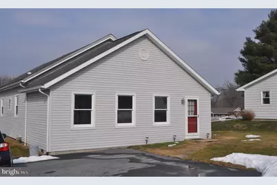 310 E Center Street, Millersburg, PA 17061 - Photo 4