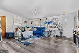 524 N Pine St, Middletown, PA 17057 - Photo 6