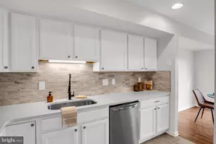 227 Silver Leaf Ridge, Harrisburg, PA 17110 - Photo 4