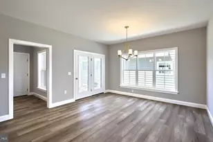 2424 Hawthorne Dr, Harrisburg, PA 17110 - Photo 12