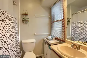 23 S 24th St, Harrisburg, PA 17103 - Photo 10